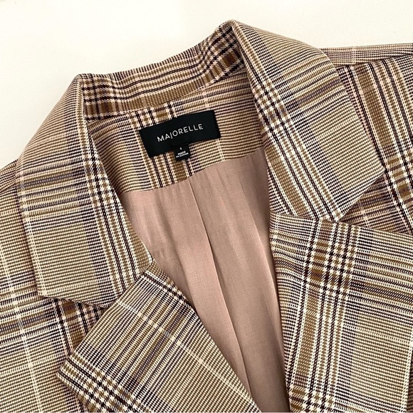 Majorelle Revolve Rhea Blazer in Tan Plaid - Picture 10 of 13